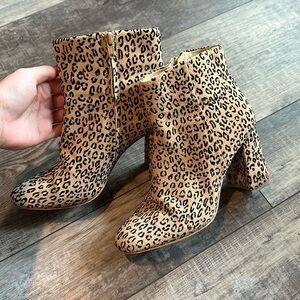 GB cheetah booties